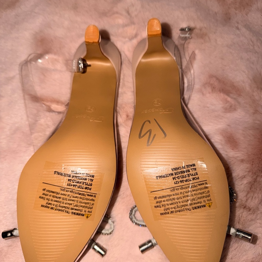 Forever 21 Women's Transparent Heels with Silver Bow - Picture 5 of 6